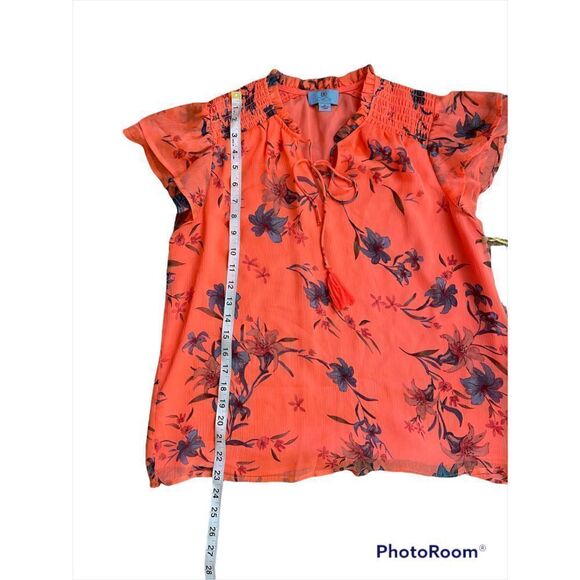 CECE Expressive Lillies Split Neck Top in Hot Lava Size M - Picture 7 of 10